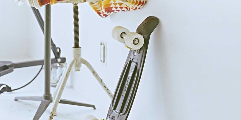 化工产品是什么？深度解析工业原料、添加剂与溶剂的现代工业基石