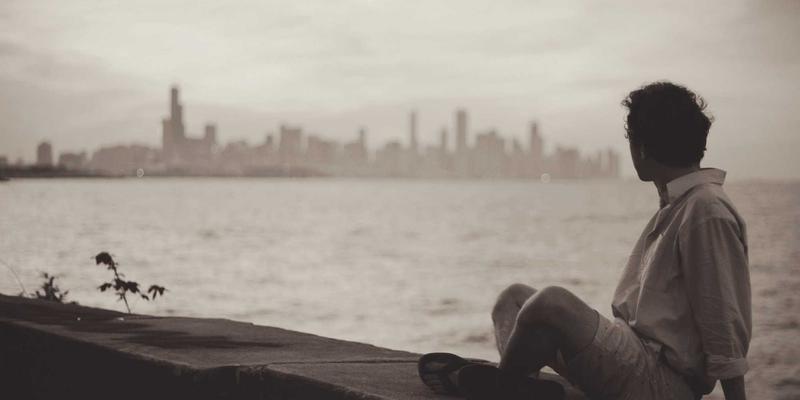 溶剂与特种工程塑料：热诚化工解决方案如何驱动新能源汽车电池包与电控系统创新