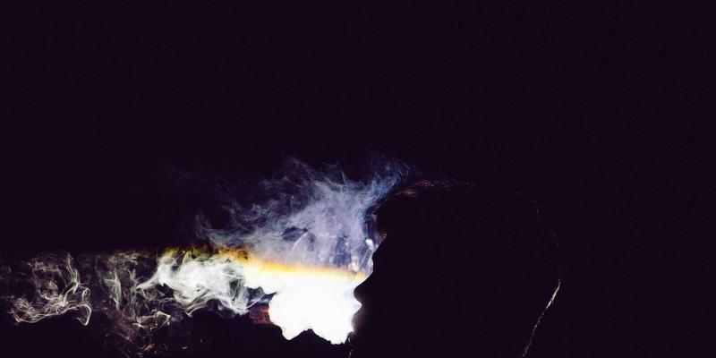 热诚化工引领包装绿色革命：添加剂与溶剂的可回收、减量化运输解决方案